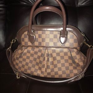Louis Vuitton Trevi pm